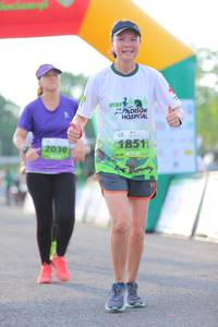 BIB: 1851, 2030
                            <button type="button" onclick="openModal(3652556)" class="btn btn-primary btn-sm float-right btn-popup" data-toggle="modal" data-target=".modal-high-quality">
                        <i class="fas fa-shopping-cart"></i> Add to Cart
                    </button>
                                            <button type="button" onclick="isThisMe(3652556, true)" class="btn btn-success btn-sm float-right btn-popup btn-isme hidden" data-toggle="tooltip" data-placement="bottom" title="นี่คือรูปของคุณใช่ไหม คลิกที่นี่เพื่อเอาเข้าอัลบั้ม">
                        <i class="fas fa-plus"></i> Add to album
                    </button>
                    <button type="button" onclick="isThisMe(3652556, false)" class="btn btn-warning btn-sm float-right btn-popup btn-isnotme hidden">
                        <i class="fas fa-ban"></i> Remove from album
                    </button>